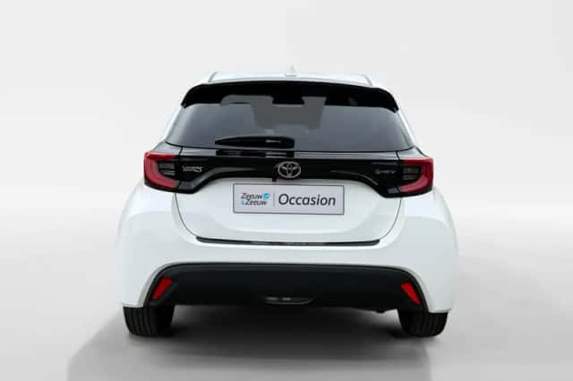 Toyota Yaris (2024) thumbnail 9