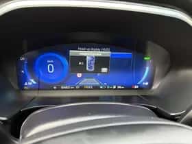 Ford Kuga (2022) thumbnail 22