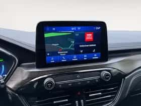Ford Kuga (2022) thumbnail 24