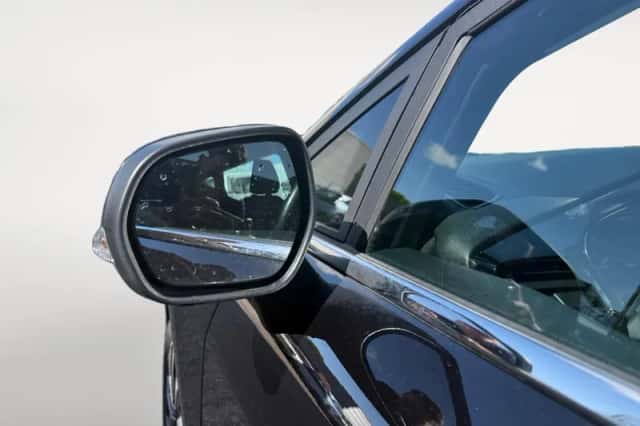 Ford Fiesta (2023) thumbnail 14