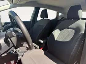 Ford Fiesta (2023) thumbnail 5