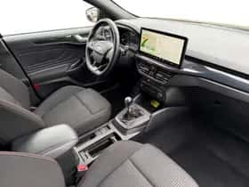 Ford Focus (2023) thumbnail 12
