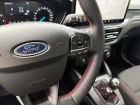 Ford Focus (2023) thumbnail 22