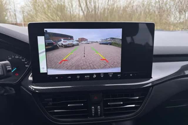 Ford Focus (2023) thumbnail 28