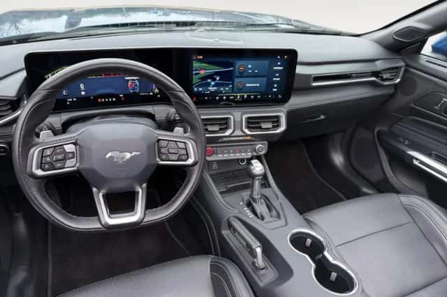 Ford Mustang (2025) thumbnail 22