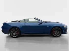 Ford Mustang (2025) thumbnail 4