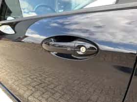 Ford Fiesta (2012) thumbnail 18