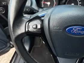 Ford Fiesta (2012) thumbnail 21