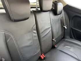 Ford Fiesta (2012) thumbnail 26
