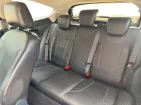 Ford Fiesta (2012) thumbnail 6