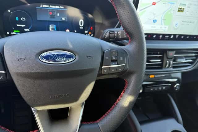 Ford Kuga (2025) thumbnail 13