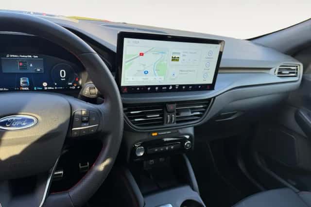 Ford Kuga (2025) thumbnail 6