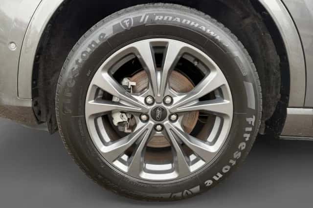Ford Kuga (2023) thumbnail 16