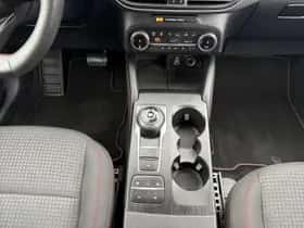 Ford Kuga (2023) thumbnail 9