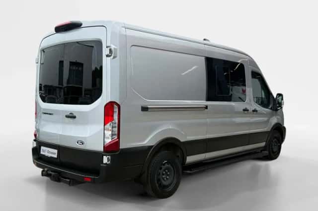 Ford Transit (2024) thumbnail 2