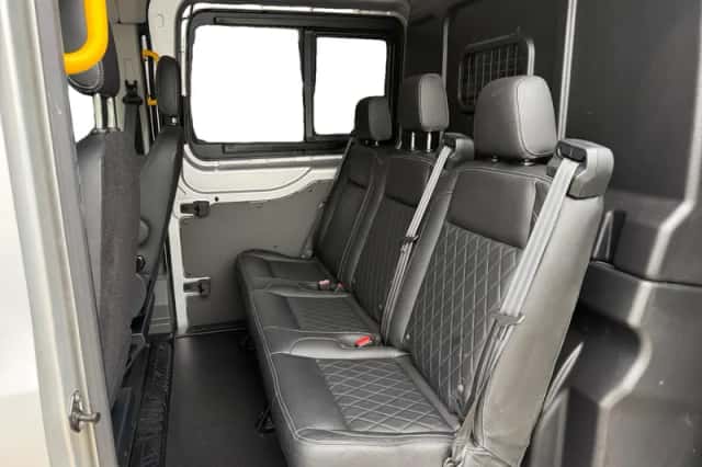 Ford Transit (2024) thumbnail 6