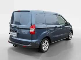 Ford Transit Courier (2022) thumbnail 2