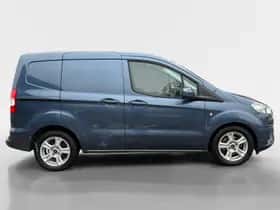 Ford Transit Courier (2022) thumbnail 4