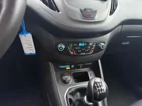 Ford Transit Courier (2022) thumbnail 10