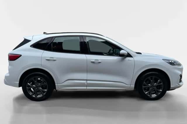Ford Kuga (2022) thumbnail 4