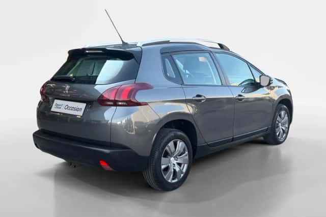 Peugeot 2008 (2017) thumbnail 2