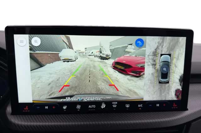 Ford Kuga (2025) thumbnail 11