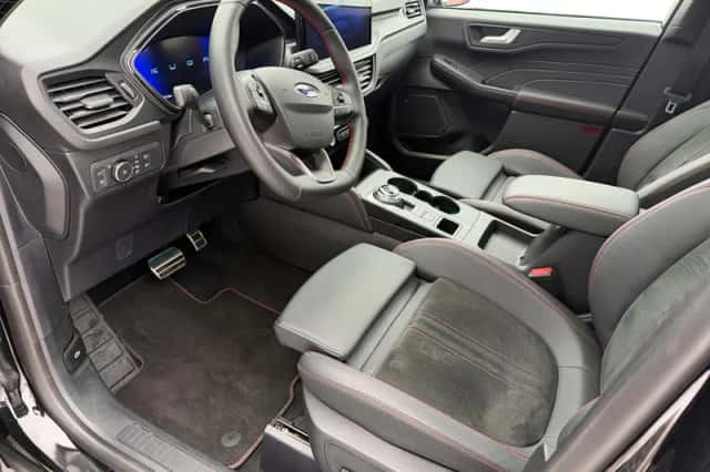 Ford Kuga (2025) thumbnail 13