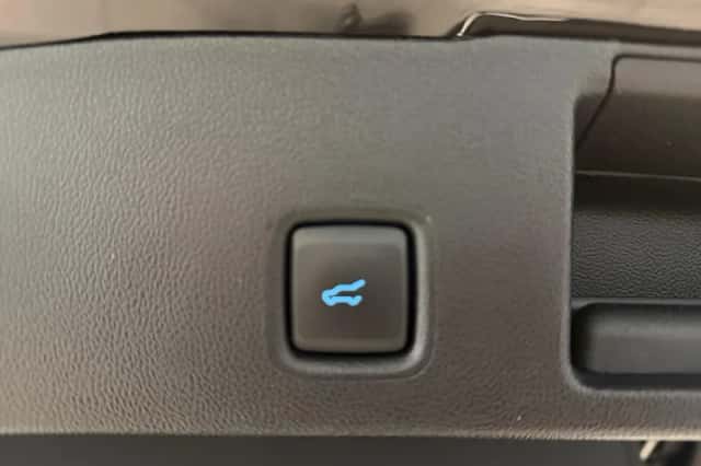 Ford Kuga (2025) thumbnail 25