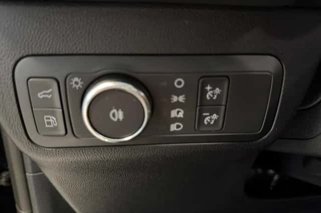 Ford Kuga (2025) thumbnail 33