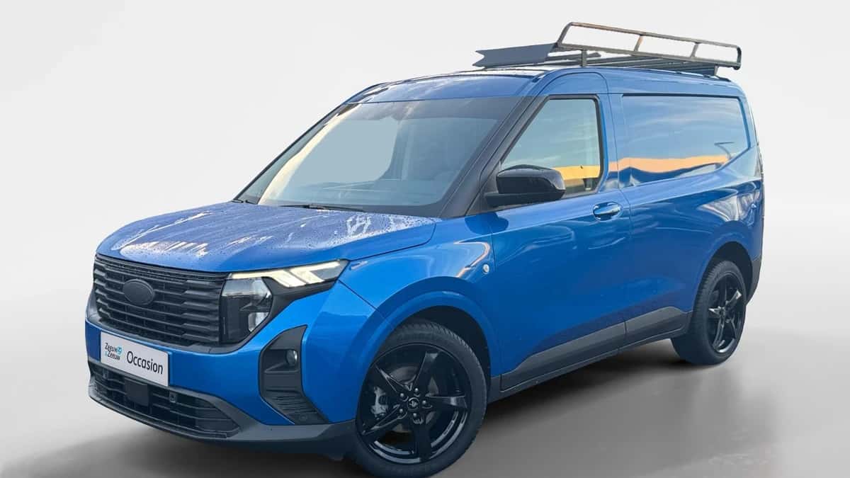Ford Transit Courier (2024) — foto 1