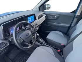 Ford Transit Courier (2024) thumbnail 15