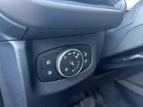 Ford Transit Courier (2024) thumbnail 19