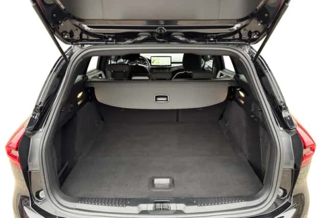 Ford Focus (2023) thumbnail 10