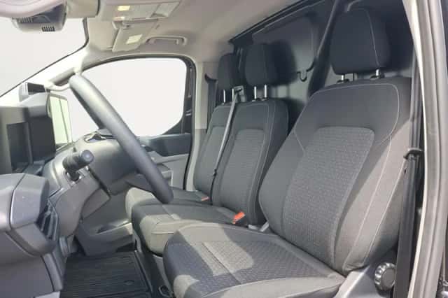 Ford E-Transit Custom (2026) thumbnail 6