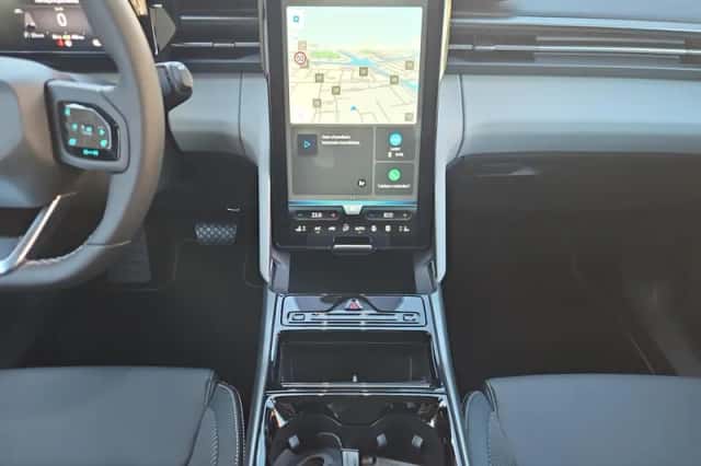 Ford Explorer (2026) thumbnail 21