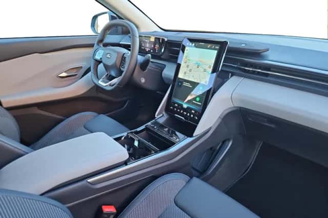 Ford Explorer (2026) thumbnail 27