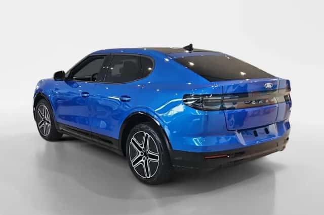Ford Capri (2026) thumbnail 3