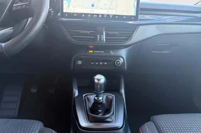 Ford Focus (2023) thumbnail 21
