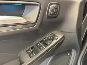 Ford Kuga (2026) thumbnail 12