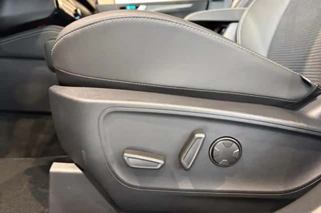 Ford Kuga (2026) thumbnail 13
