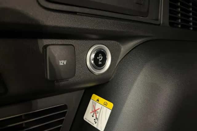 Ford Kuga (2026) thumbnail 31