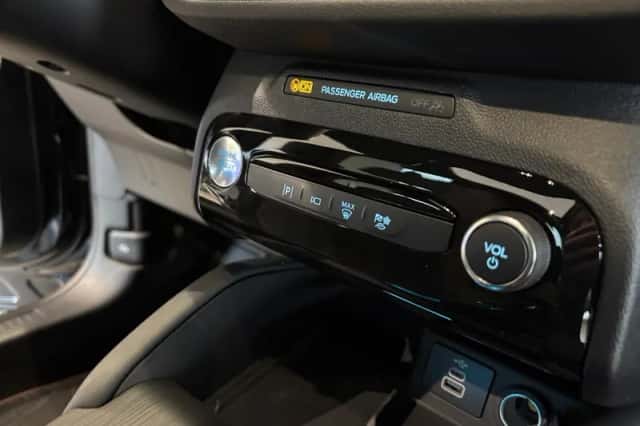 Ford Kuga (2026) thumbnail 28