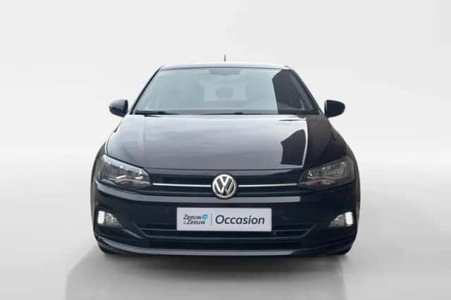 Volkswagen Polo (2019) thumbnail 2