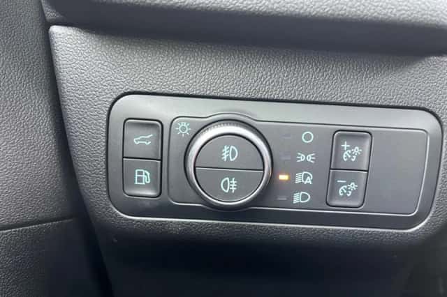 Ford Kuga (2026) thumbnail 30