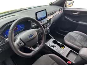 Ford Kuga (2022) thumbnail 21