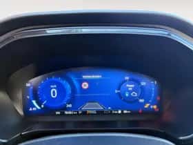 Ford Kuga (2023) thumbnail 17