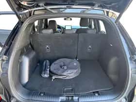 Ford Kuga (2023) thumbnail 7
