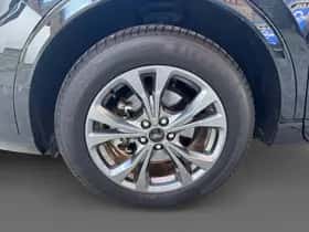 Ford Kuga (2023) thumbnail 9