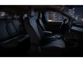 Ford Mustang Mach-E (2025) thumbnail 12