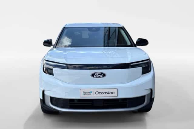 Ford Explorer (2025) thumbnail 2